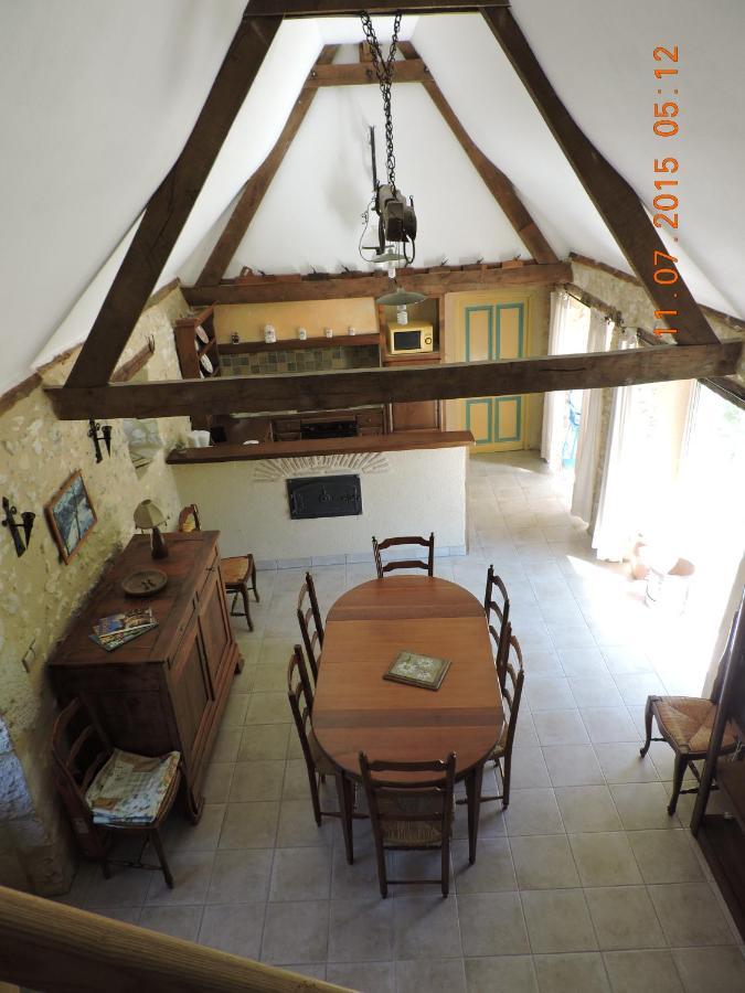 Gite De La Pouvellerie Fossemagne Zewnętrze zdjęcie