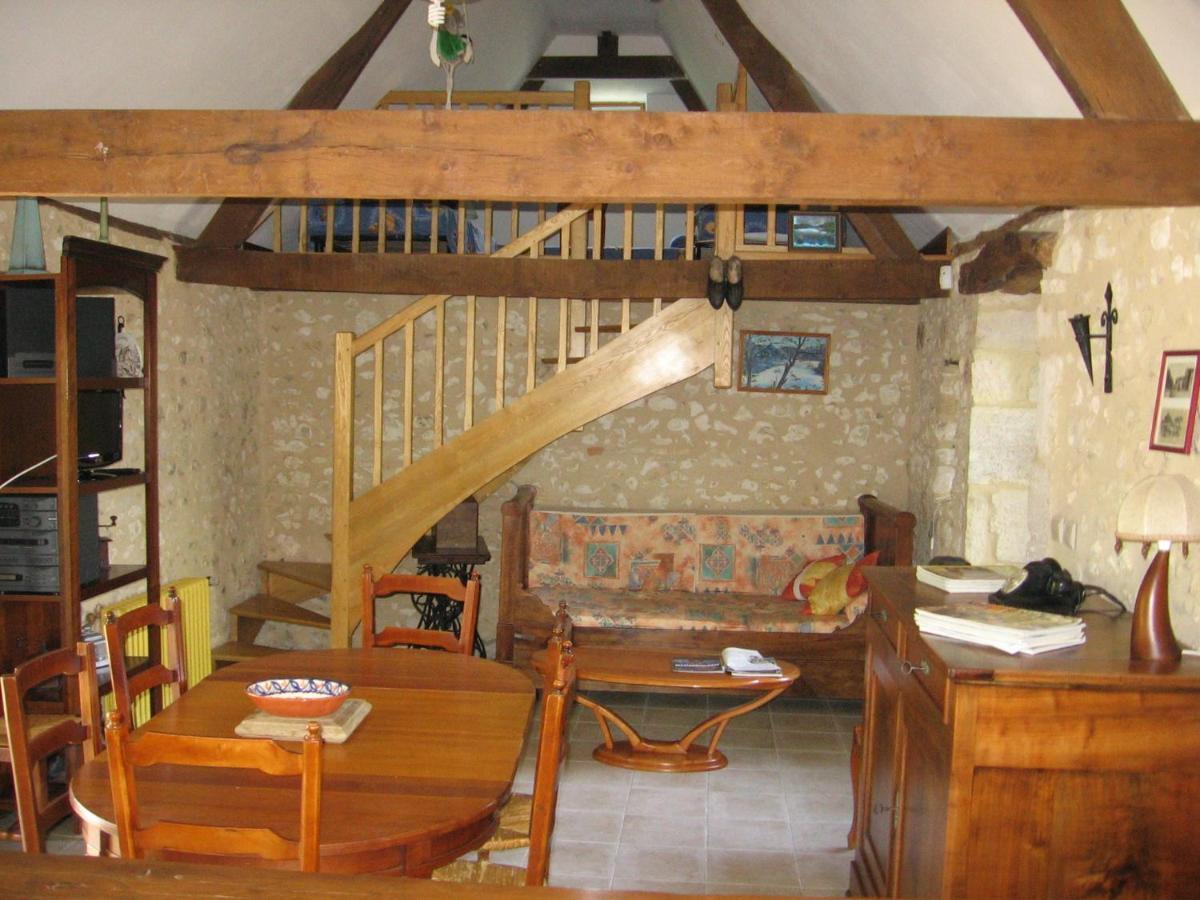 Gite De La Pouvellerie Fossemagne Zewnętrze zdjęcie